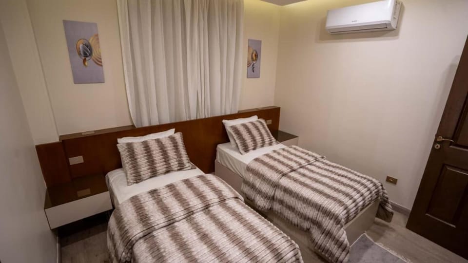 Luxury home 2 BR in Gardenia compound near airport Apartment in New Cairo City