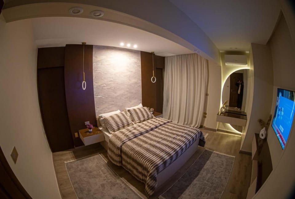 Luxury home 2 BR in Gardenia compound near airport Apartment in New Cairo City