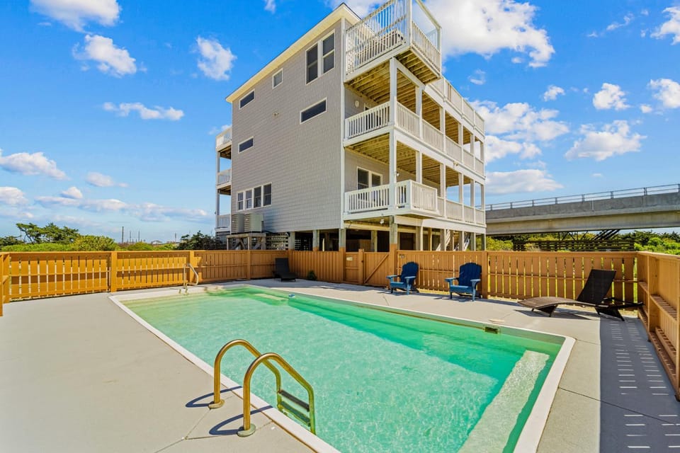 RO480 Sound Happy House in Rodanthe