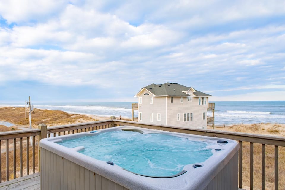 ROLE139 Gone Coastal House in Rodanthe
