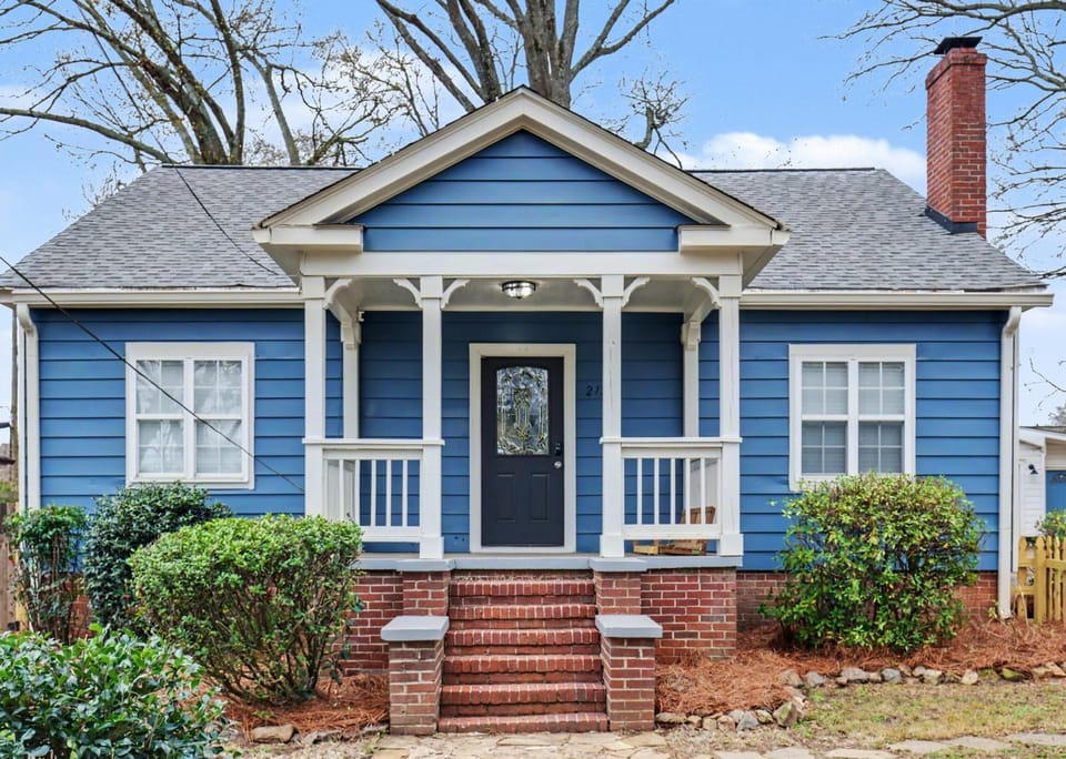 Property building, Facade/entrance