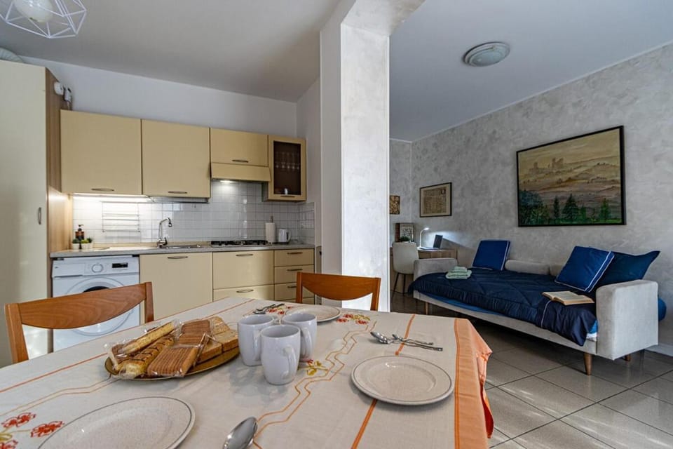 Kitchen or kitchenette, Living room, Dining area, stove