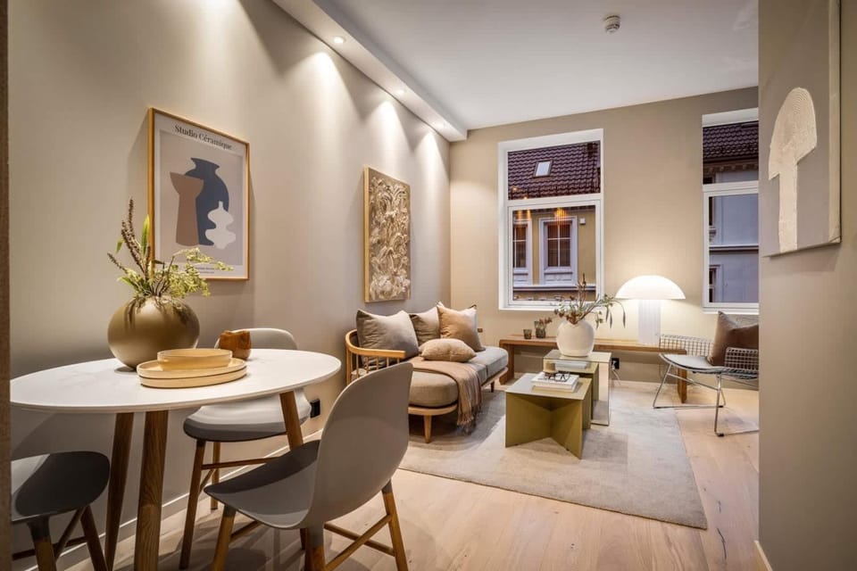 Exclusive 2BR in Renovated Bergen City Apartment Apartment in Bergen