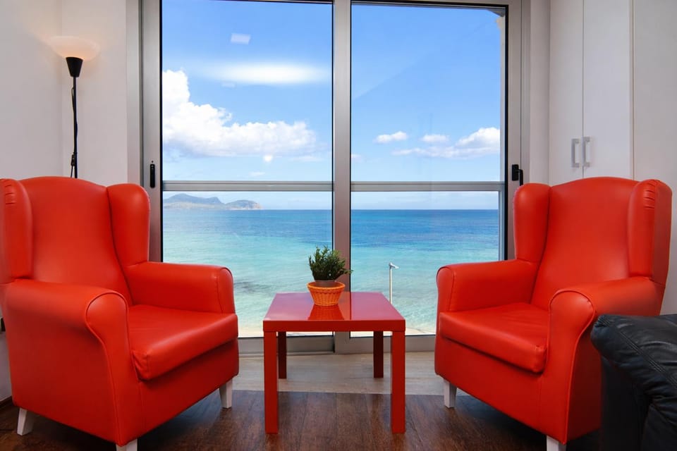 Natural landscape, Living room, Seating area, Sea view