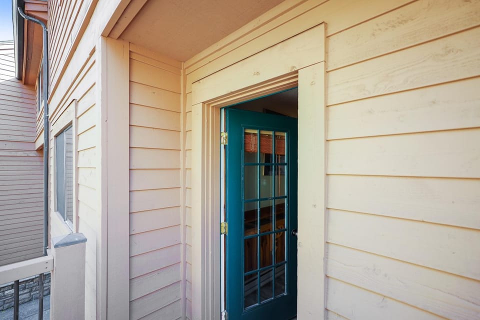 Cozy 3BR Townhome in Breckenridge, Cedars 2 House in Breckenridge
