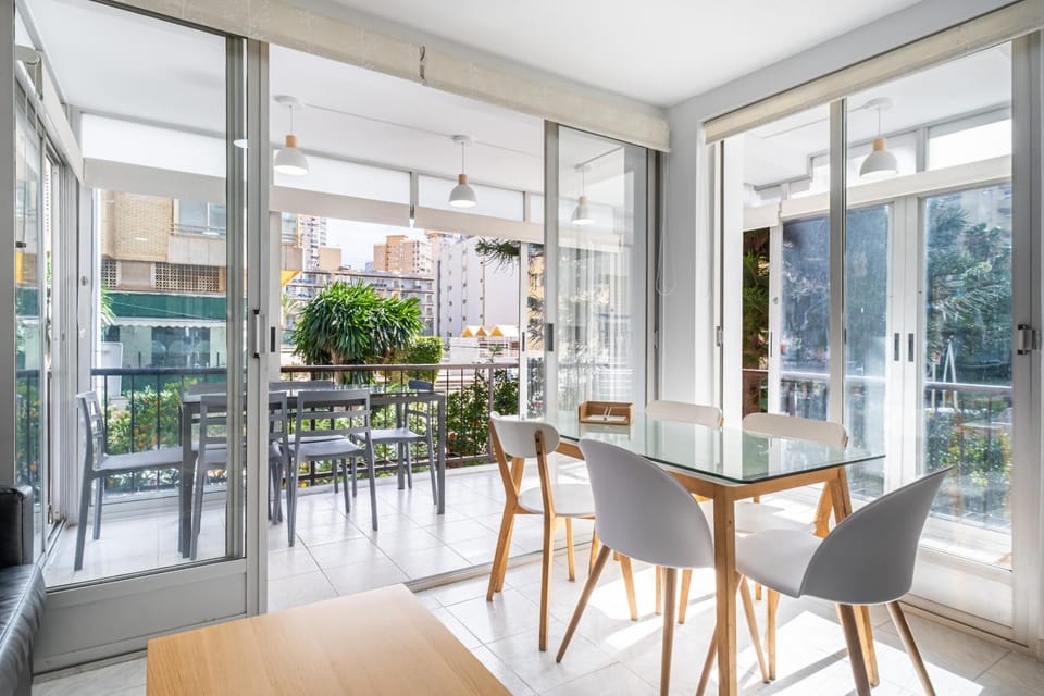 Day, View (from property/room), Balcony/Terrace, Living room, Dining area