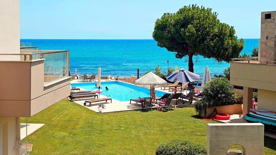 Pool view