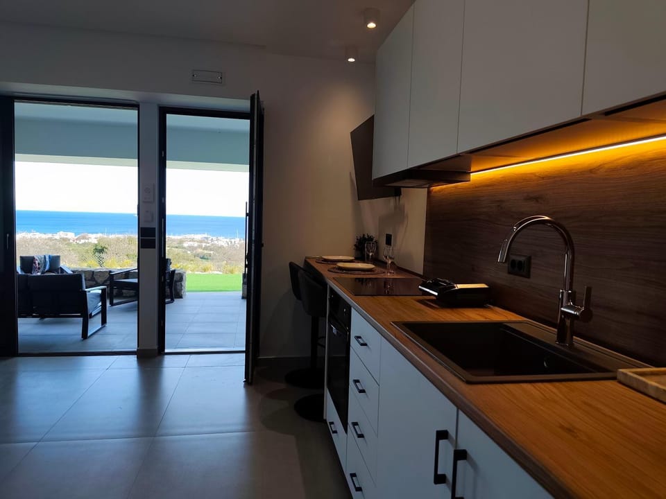 Sea view, kitchen