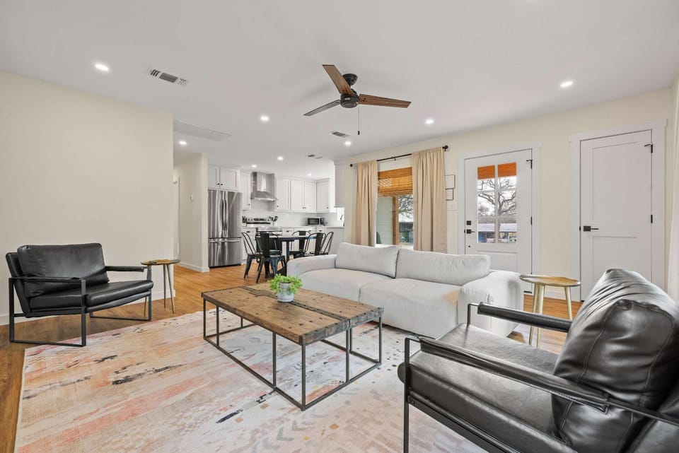Das Morning Haus - Cozy and Spacious House in Fredericksburg