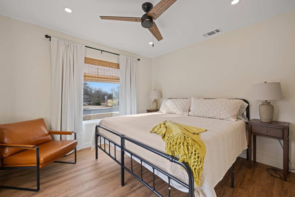Das Morning Haus - Cozy and Spacious House in Fredericksburg