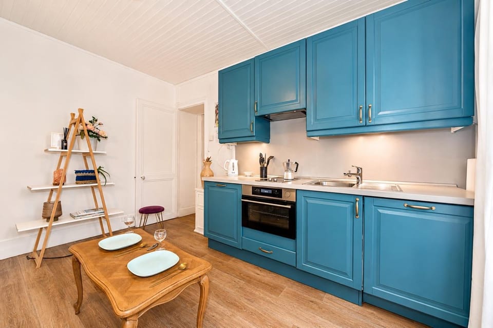 Cute little apartment for 6 persons Apartment in Paris
