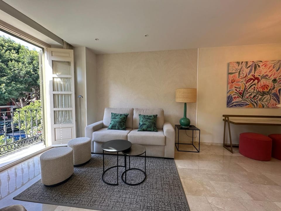 Urbe10 Pries Suite Apartment in Malaga