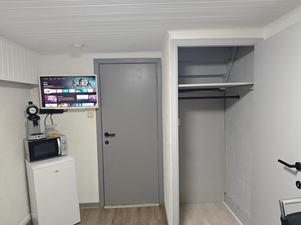 Chambre confortable pour 2p Vacation rental in Ostend