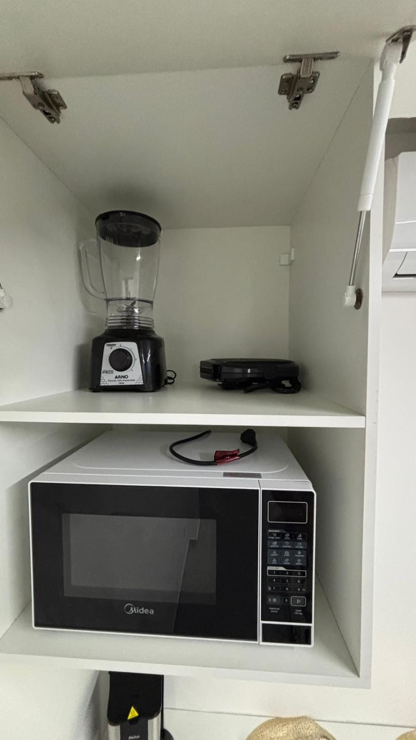 microwave, kitchen