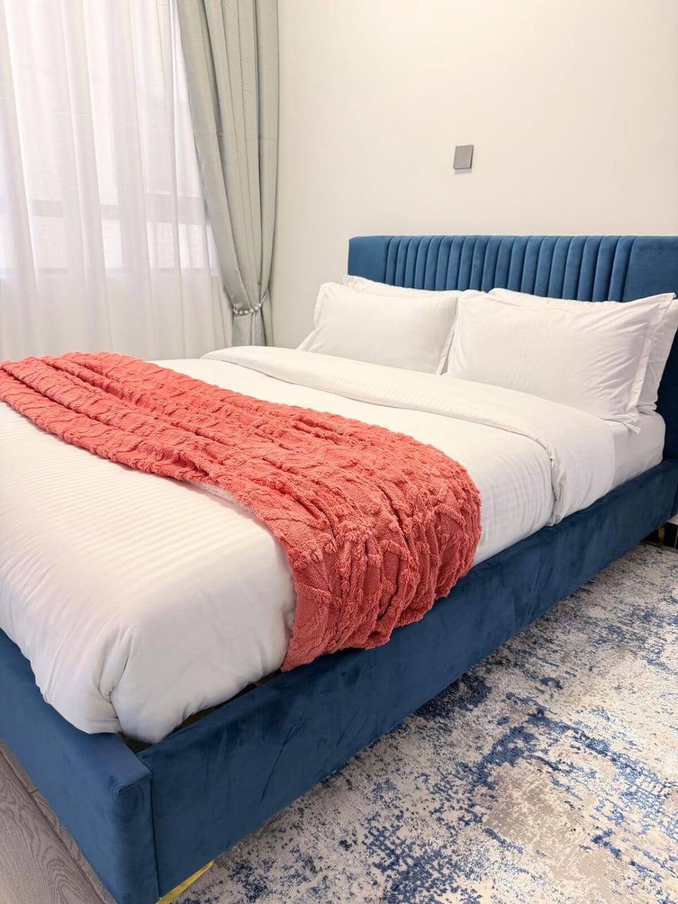 Curated Art Stay - Central Lavington Apartment in Nairobi