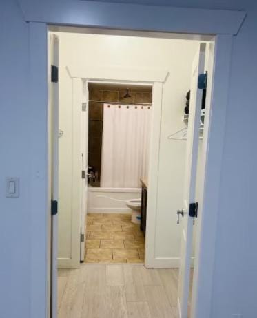 1 BD PLUS DEN PLUS 2 BATHROOMS APARTMENt Apartment in Surrey