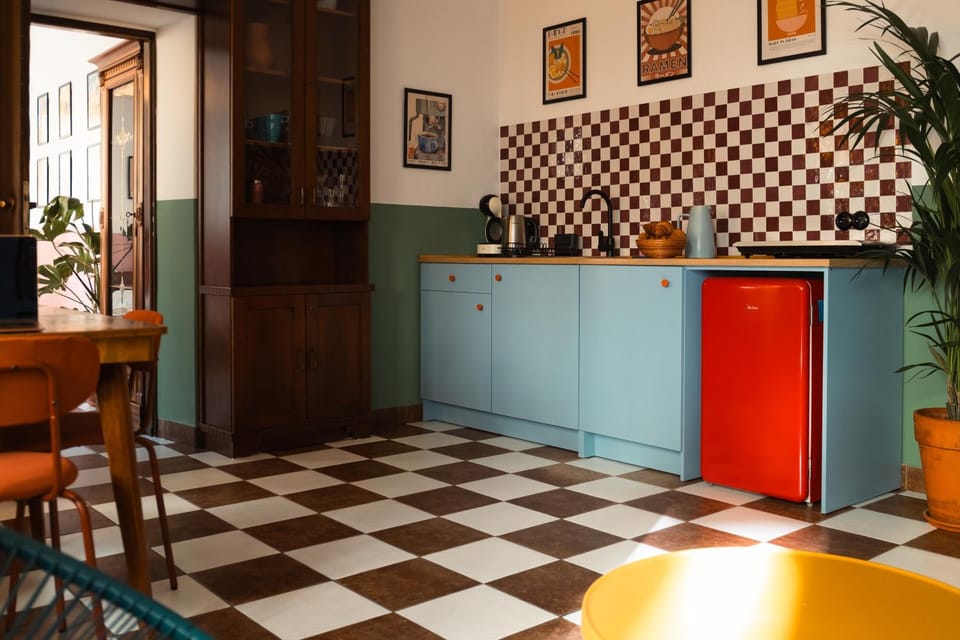 Kitchen or kitchenette
