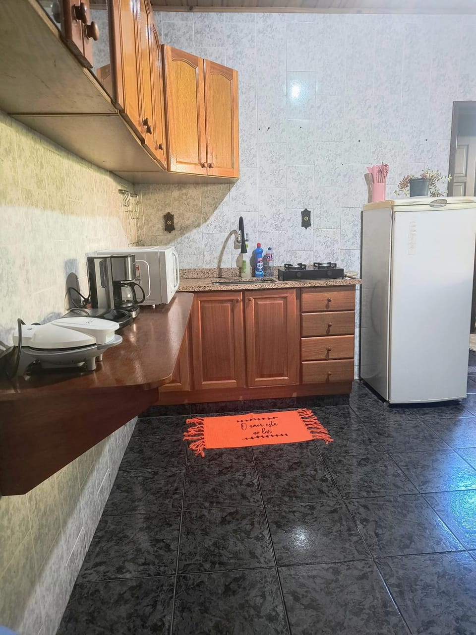 Kitchen or kitchenette