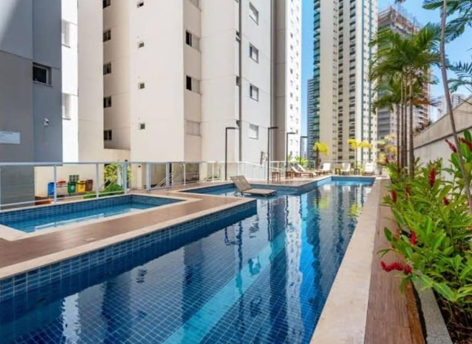 Luxuoso Apartamento no Jardim Goiás ao lado do Shopping Flamboyant - Moto GP Apartment in Goiania