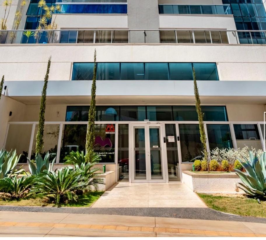 Luxuoso Apartamento no Jardim Goiás ao lado do Shopping Flamboyant - Moto GP Apartment in Goiania