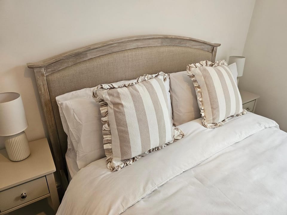 Cardiff Mini Retreat Bed and Breakfast in Cardiff