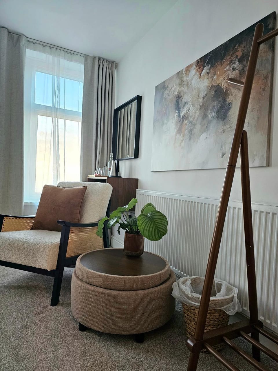 Cardiff Mini Retreat Bed and Breakfast in Cardiff