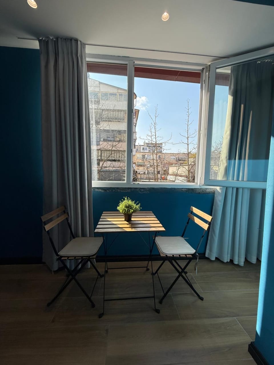 Seating area