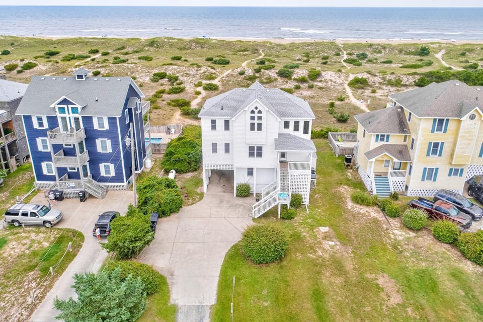 SO415 Ann's Palace House in Outer Banks