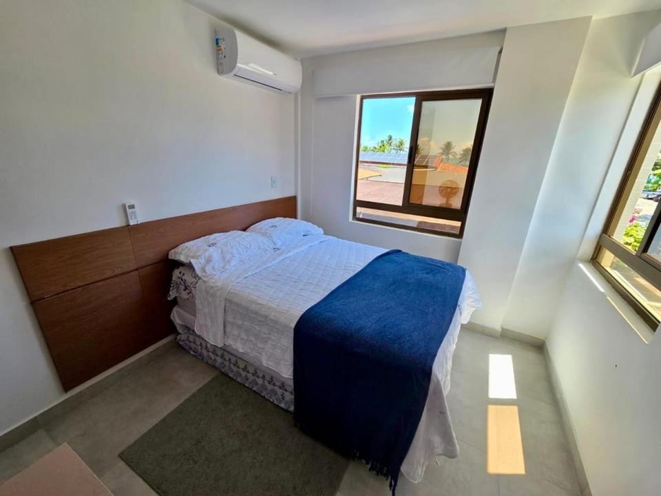 Bed, View (from property/room), Photo of the whole room, Bedroom, air conditioner