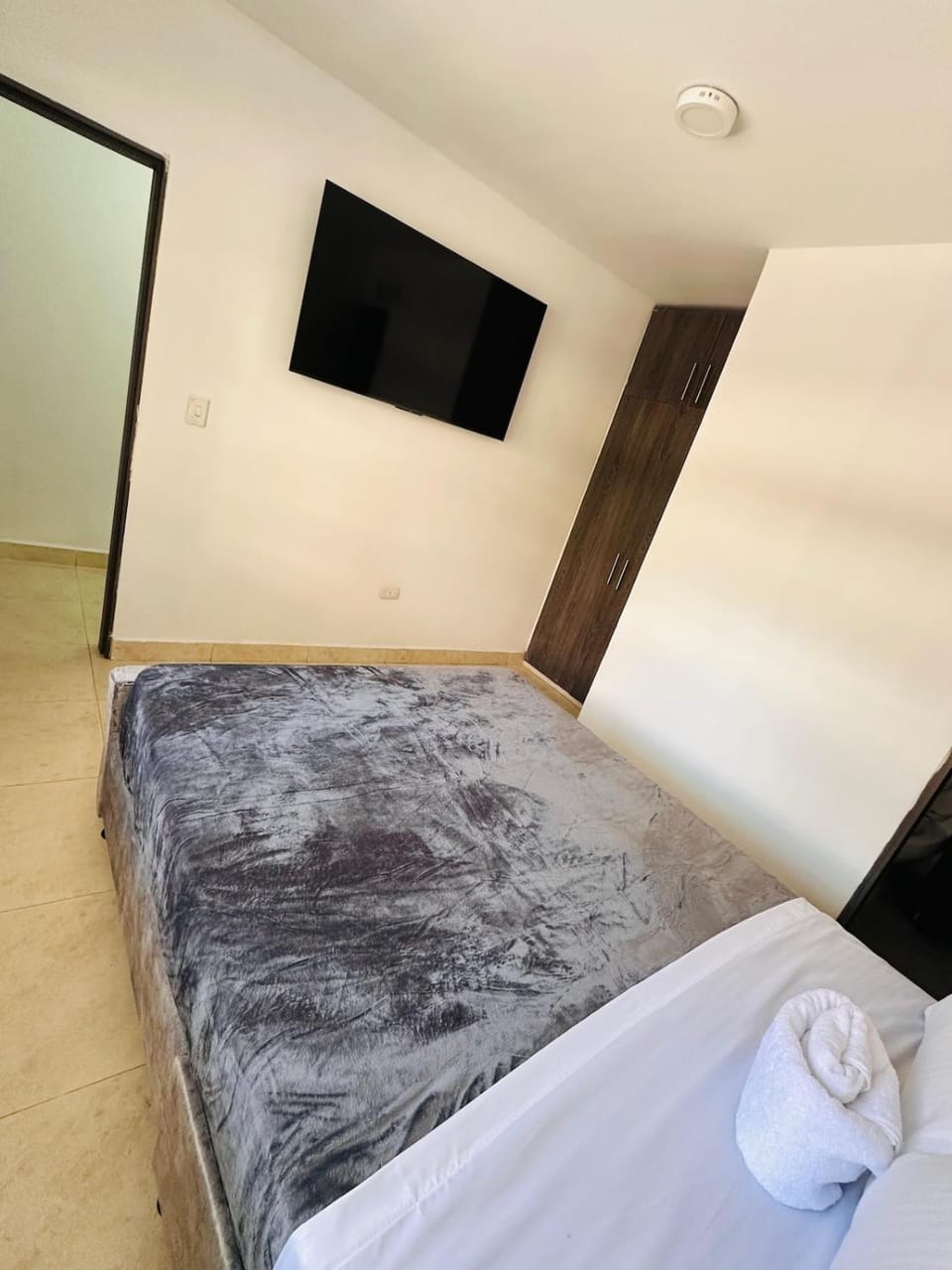 Studio apartment in Laureles, ideal central location Apartment in Medellin