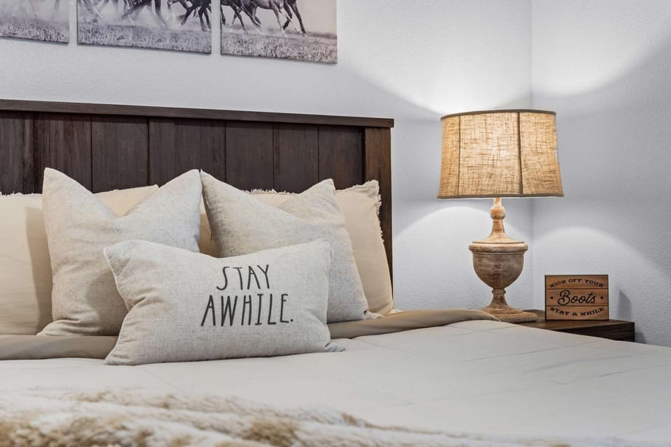 Ashley's Charming Chalet House in Branson