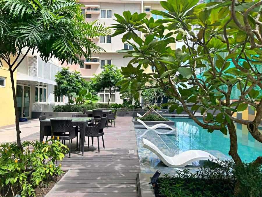 3ff Megaworld, One Regis Apartment hotel in Bacolod