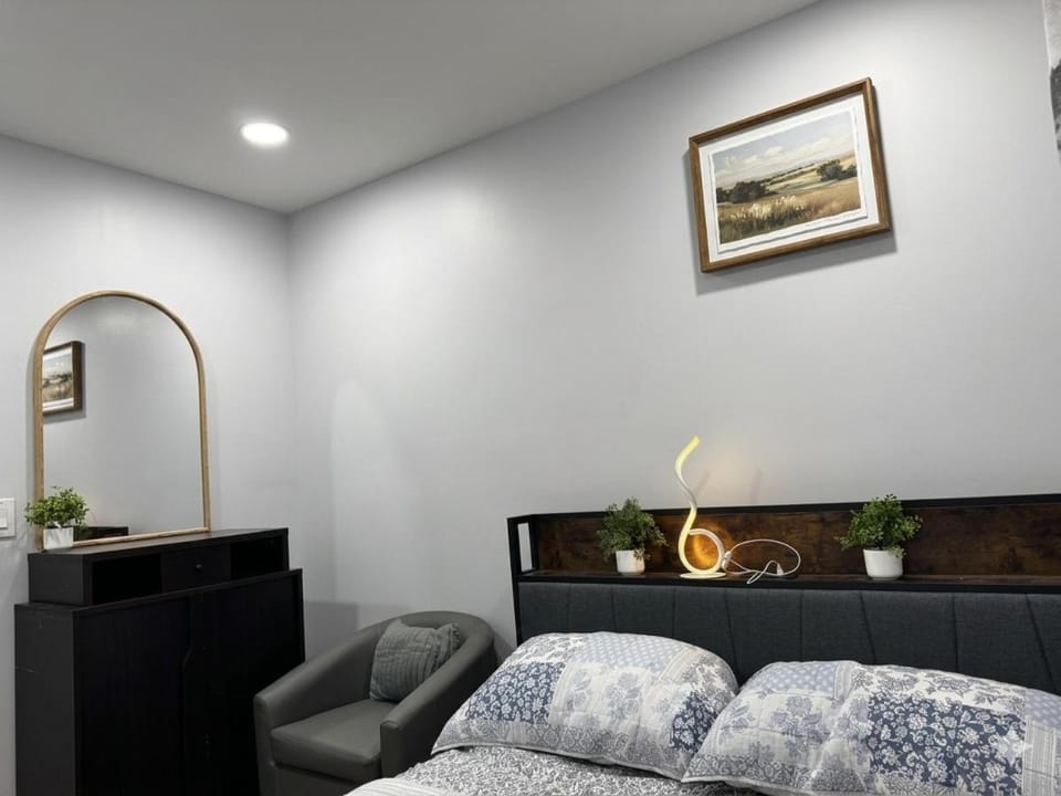 Liberty House Bed and Breakfast in Ozone Park