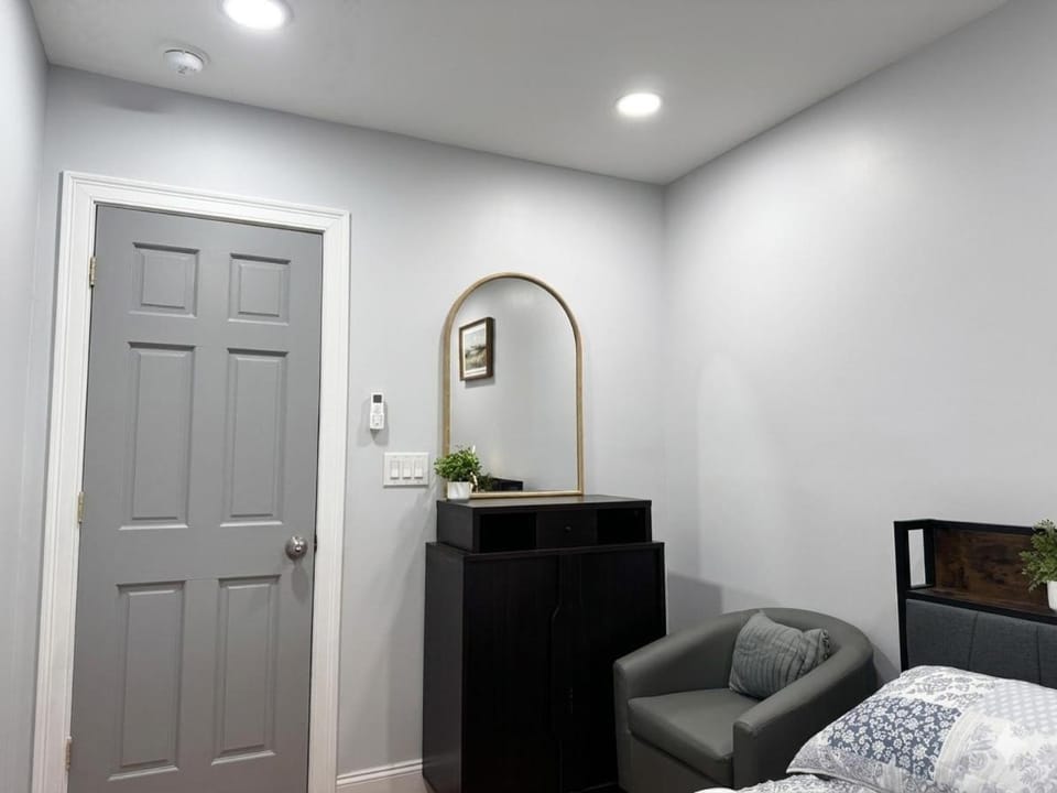 Liberty House Bed and Breakfast in Ozone Park