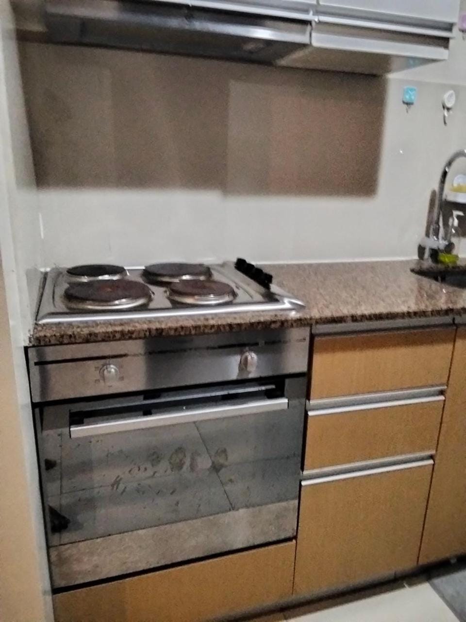 Cluster1 10KL Bed and Breakfast in Pasay