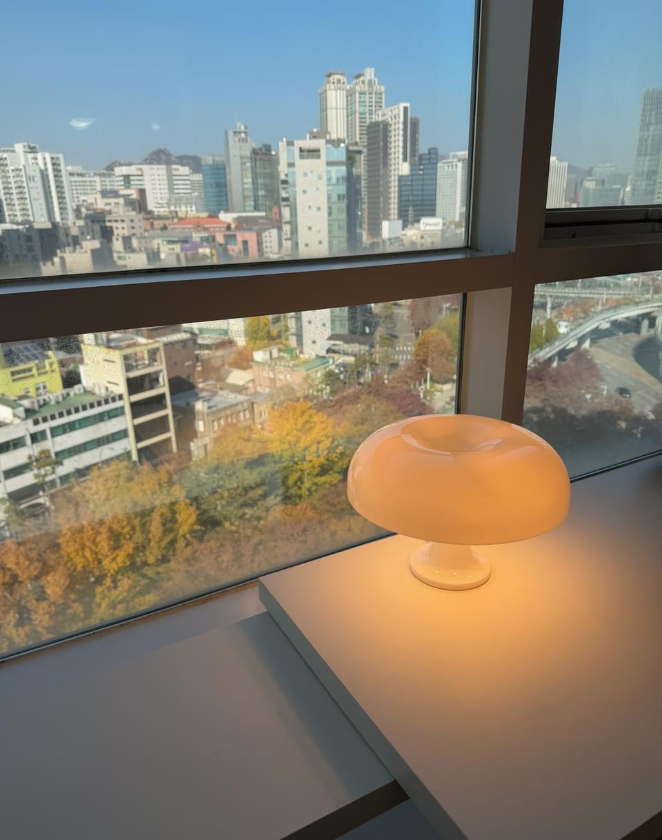 2 min to Seoul station, 2Beds, 1Baths, loft style Apartment in Seoul