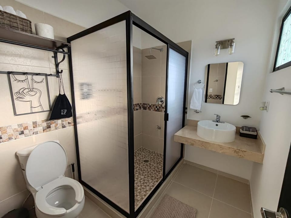 Shower, Toilet, Bathroom