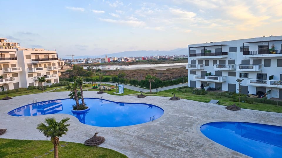 Garden view, Lake view, Pool view, Swimming pool