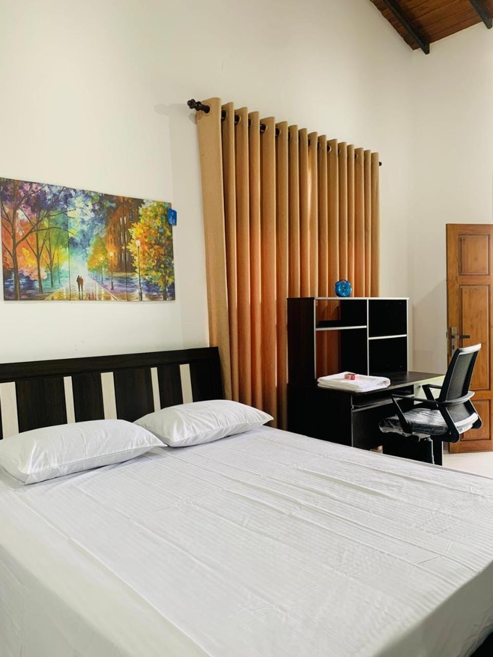 Urban Nook luxury Room Bed and Breakfast in Dambulla