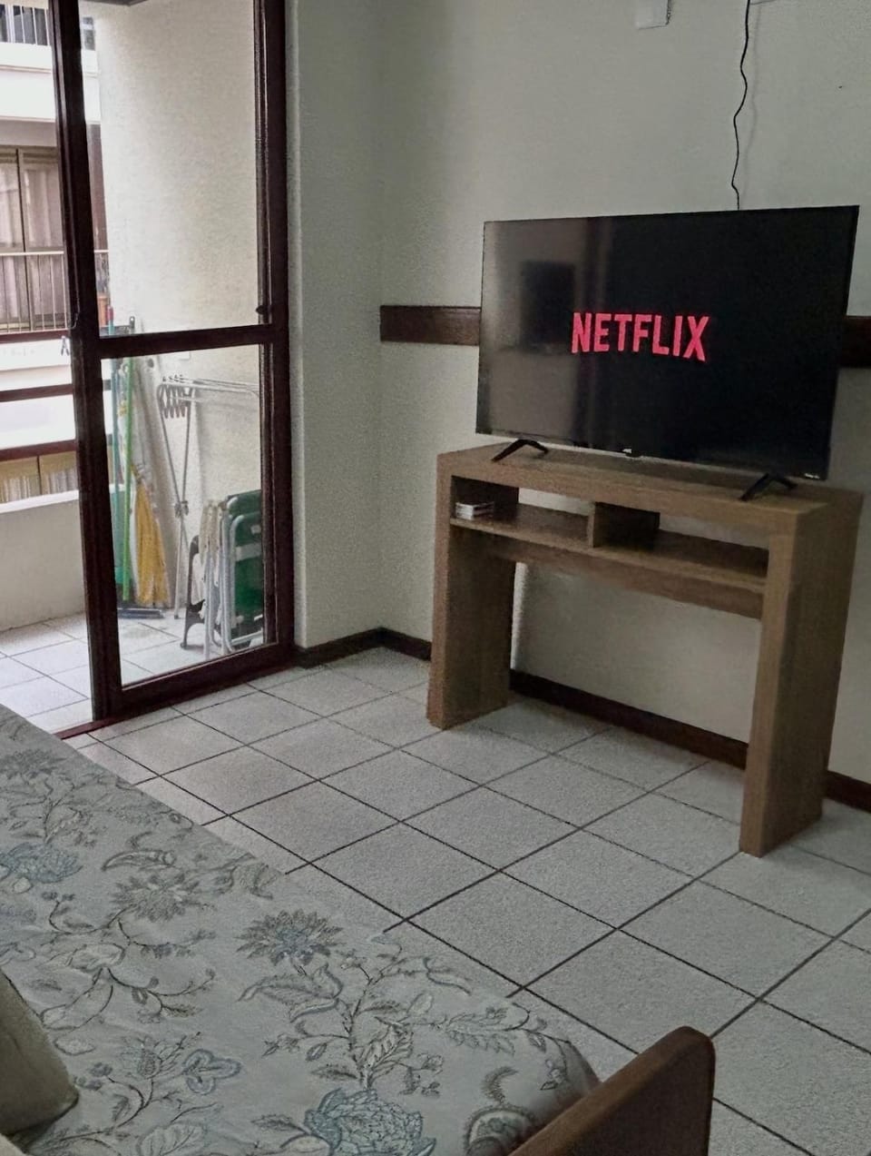 Apto à 20m da praia de Canasvieiras Apartment in Florianopolis