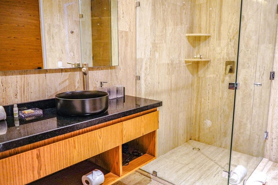 1BR Private Pool Jungle View Beach Shuttle Apartment in State of Quintana Roo