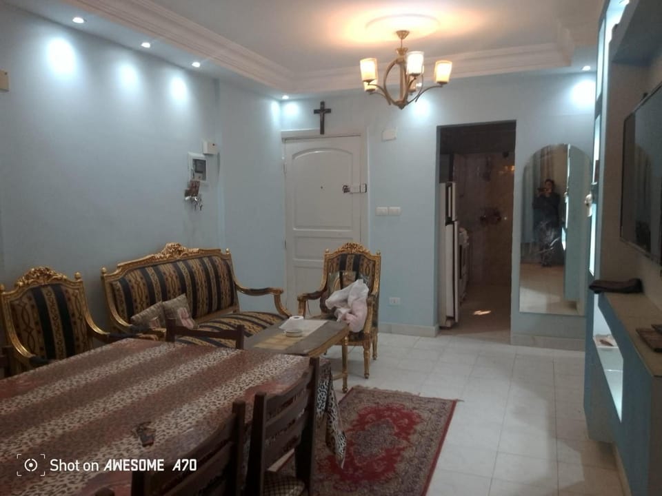 شقه بالتجمع الاول Apartment in New Cairo City