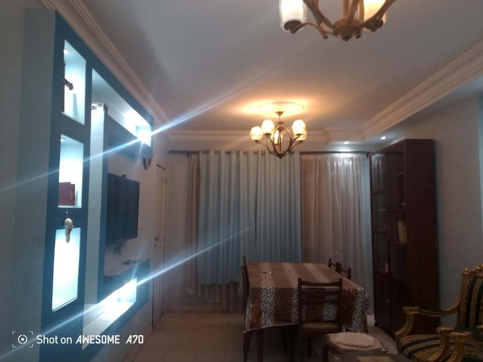 شقه بالتجمع الاول Apartment in New Cairo City