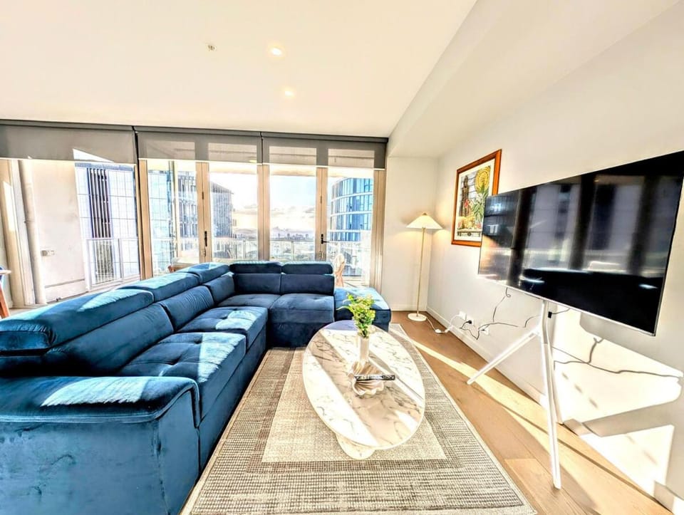 World-class view with award-wining luxury design Apartment in Sydney