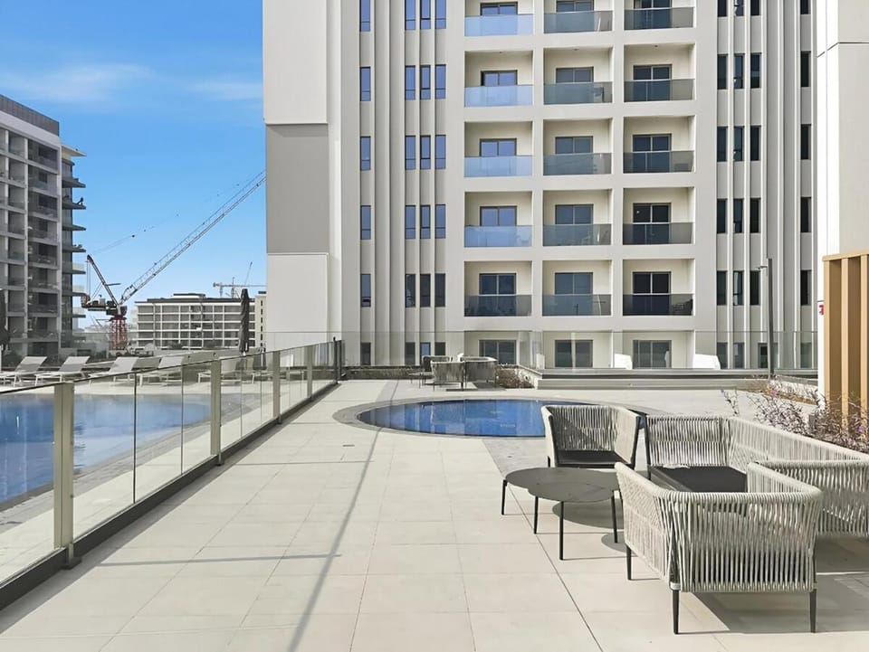 Cozy 1BR Prive Residence at Dubai Hills Apartment in Dubai