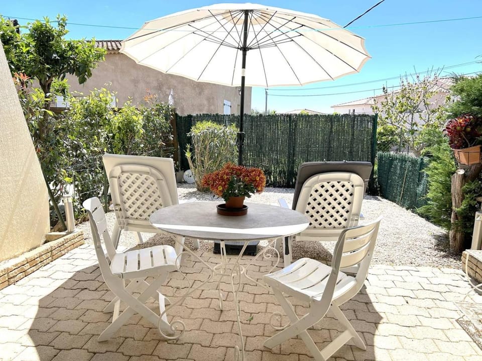 Spring, Balcony/Terrace, Garden view