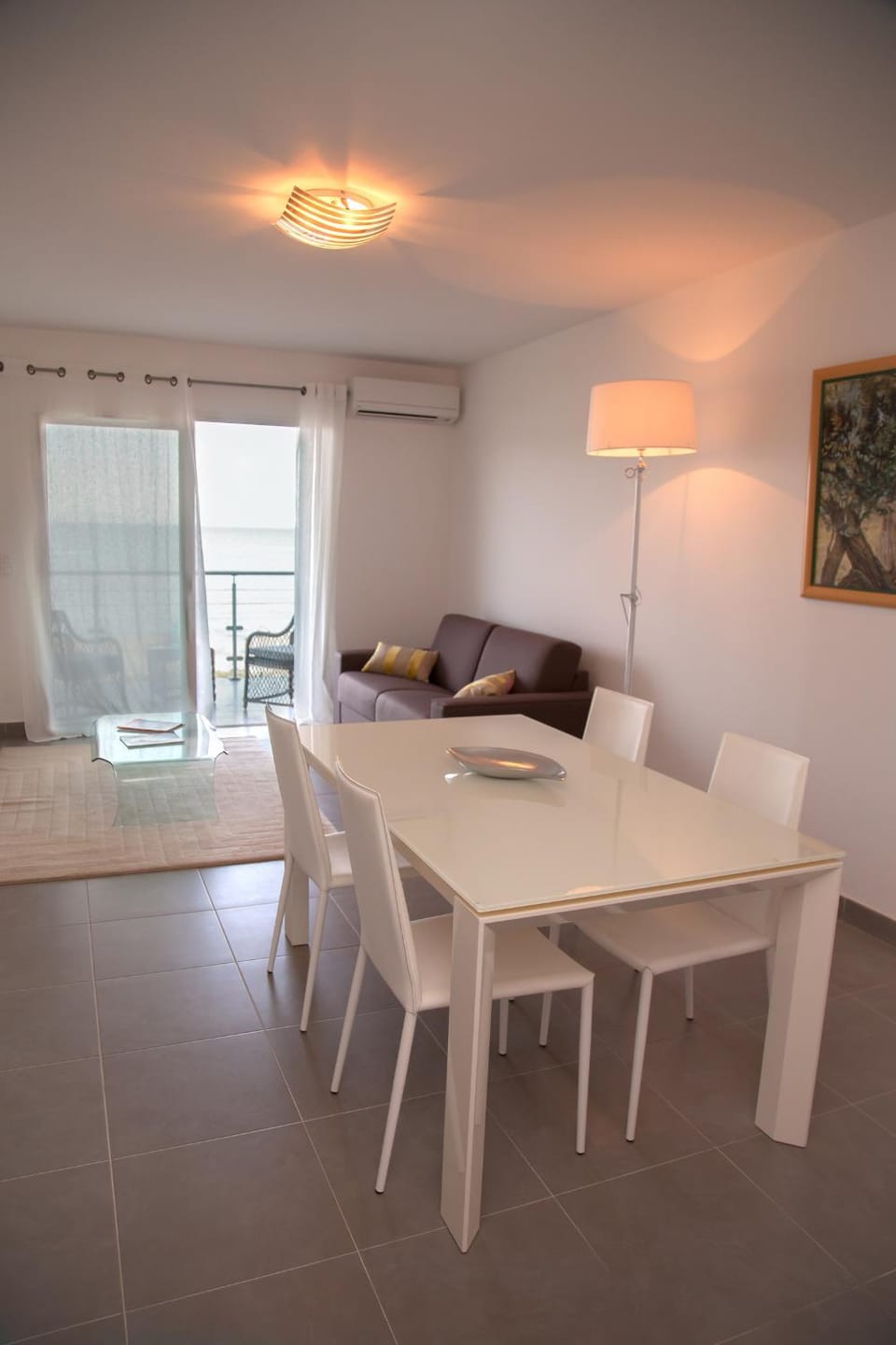 Balcony/Terrace, Family