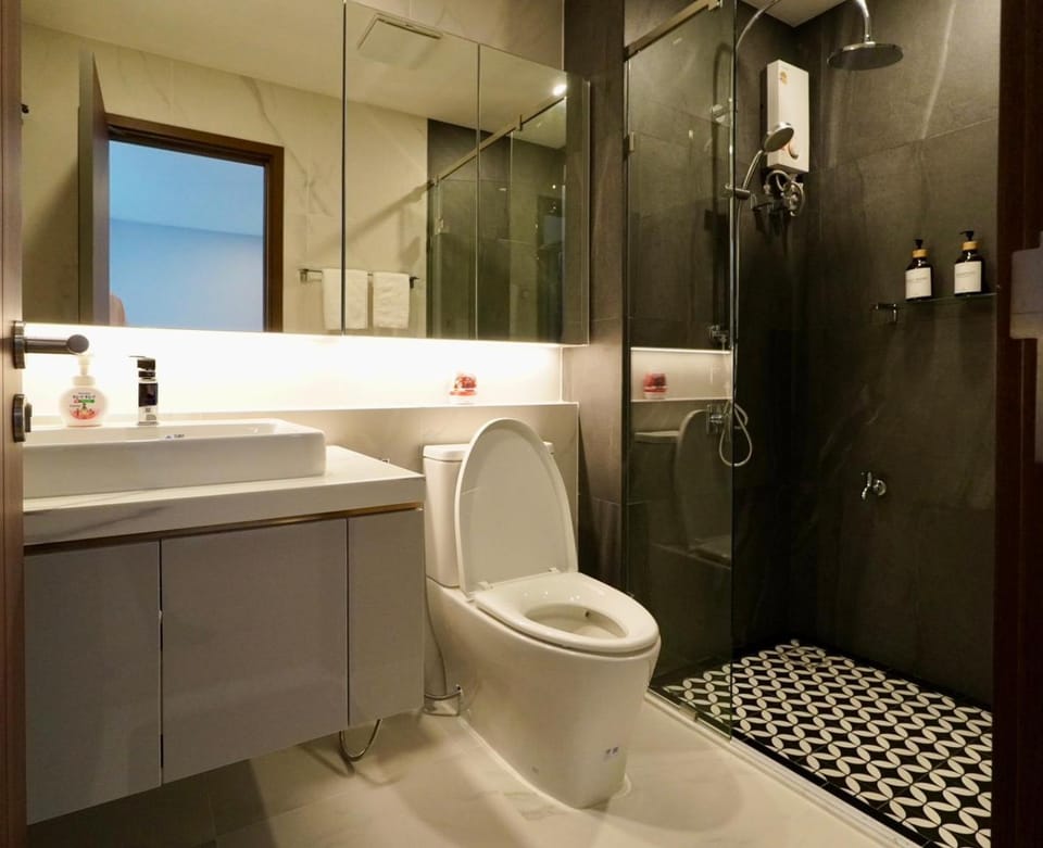 Arise Resort Condo with Infinity Pool and City view Bed and Breakfast in Chiang Mai