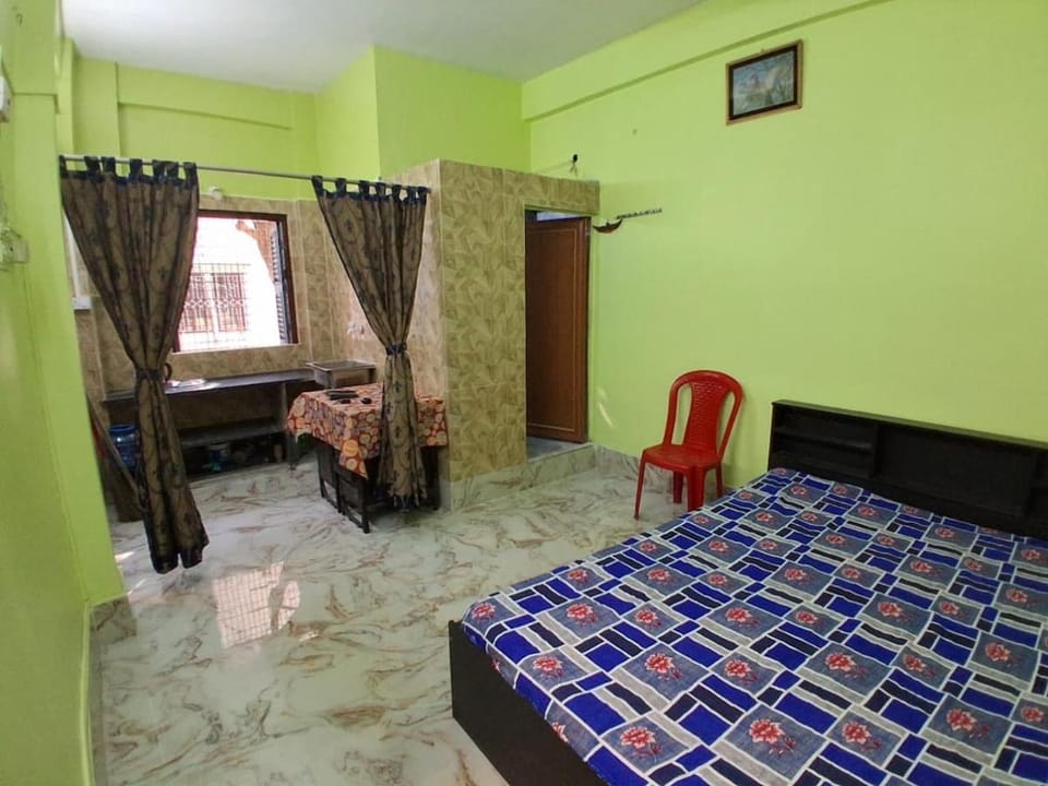 Flat for rent near VIP Road and Jessore Road kolkata Apartment in Kolkata