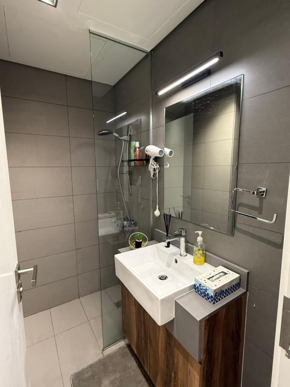 Modern studio Al mamsha by Alef Apartment in Al Sharjah